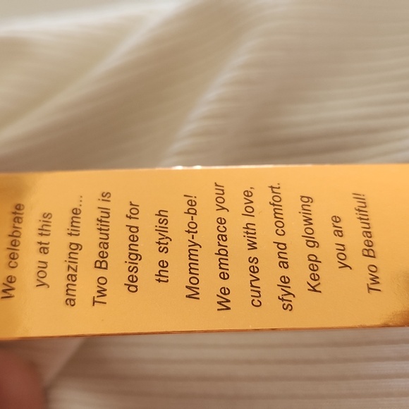 Two Beautiful $5 - Picture 6 of 8